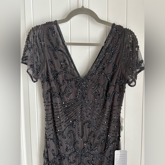 NWT Pisarro Nights 6 Beaded Column Long Gown Dress Slate Gunmetal Gray V Neck - Picture 2 of 12